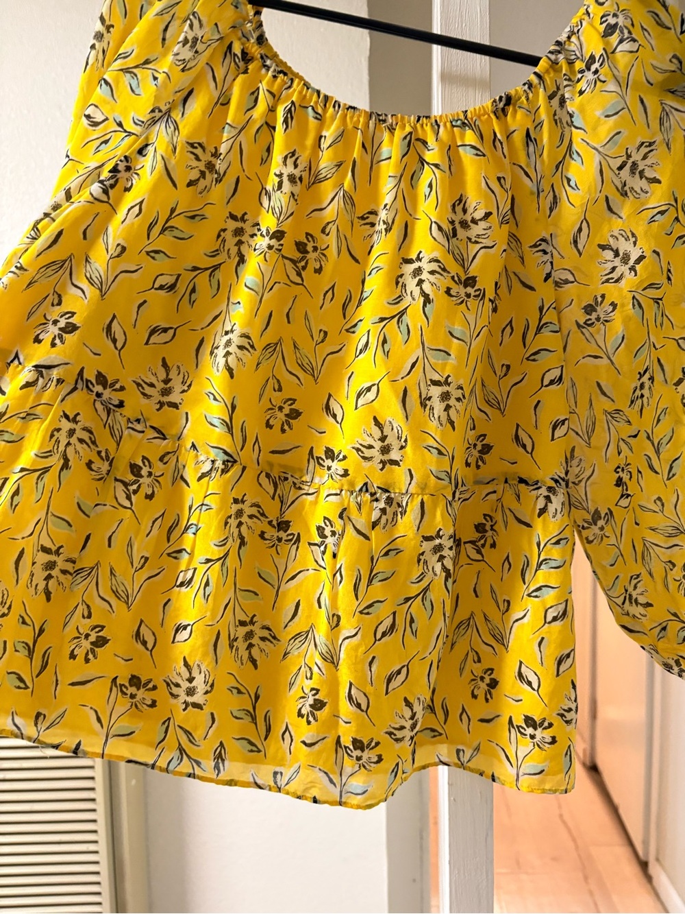 Bright Yellow Floral  Top - Picture 2 of 6